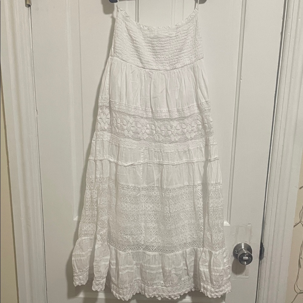 Raviya White Strapless Dress